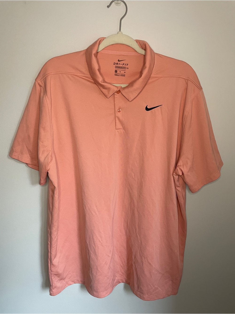 Nike Dri-Fit Polo Collared Shirt in Salmon Pink Men’s Size XL